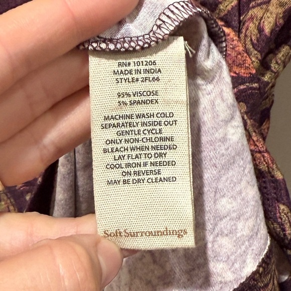 Soft Surroundings Chloe Paisley Print Turtleneck Top XLarge Maroon Orange Jersey - Picture 6 of 8